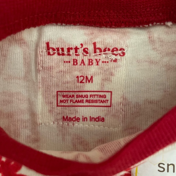 Burt’s Bees Baby Christmas Pajamas 12mos NWT Organic Cotton - Picture 2 of 7